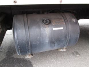 1998 UD 3000 Diesel 4x2 Box Truck