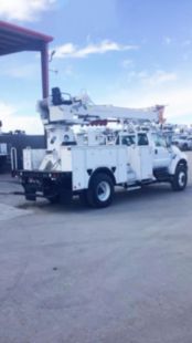 2011 Ford F-750 4x4 Terex C4047 Digger Derrick