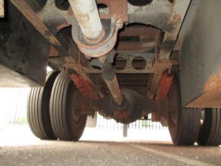 1998 UD 3000 Diesel 4x2 Box Truck