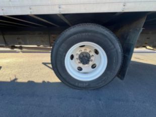 2013 Int'l DuraStar 4300 26' Box Truck