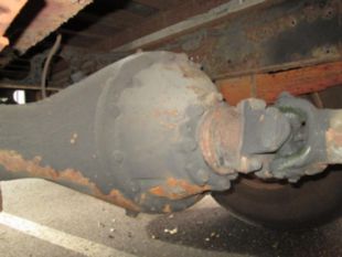 1998 UD 3000 Diesel 4x2 Box Truck