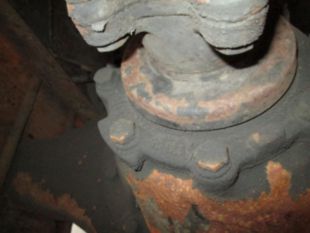 1998 UD 3000 Diesel 4x2 Box Truck