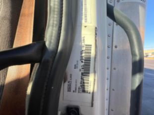 2013 Int'l DuraStar 4300 26' Box Truck