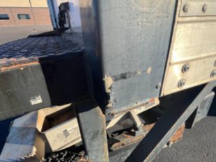 2013 Int'l DuraStar 4300 26' Box Truck