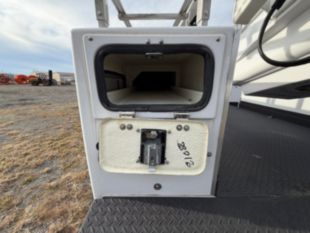 2024 Ford F-550 4x4 Powerstroke Versalift SST-36N Bucket Truck