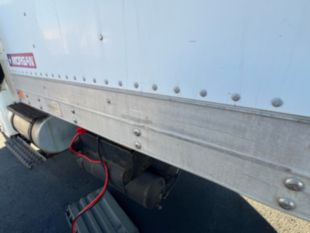 2013 Int'l DuraStar 4300 26' Box Truck