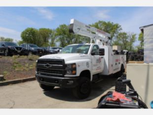 2024 Single Axionlift BR4313i Bucket Truck