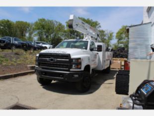 2024 Single Axionlift BR4313i Bucket Truck