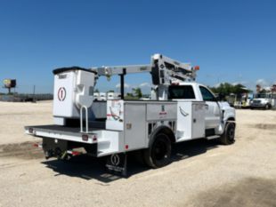 2023 Chevrolet 6500 4x2 Versalift SST-36-NE Bucket Truck