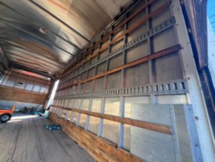 2013 Int'l DuraStar 4300 26' Box Truck