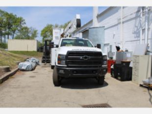 2024 Single Axionlift BR4313i Bucket Truck