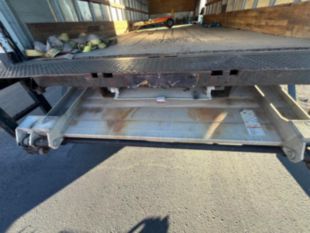 2013 Int'l DuraStar 4300 26' Box Truck