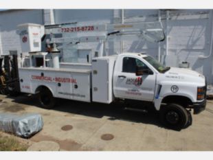 2024 Single Axionlift BR4313i Bucket Truck