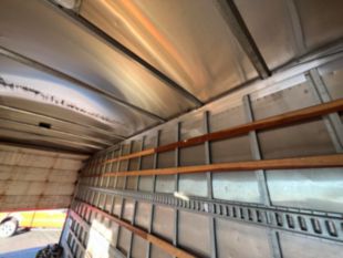 2013 Int'l DuraStar 4300 26' Box Truck