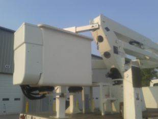 2016 Freightliner M2 Diesel 4x4 Versalift VST-7500-MHI Material Handler Bucket Truck