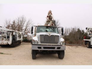 2016 Int'l 7300 4x4 Terex Commander 4047 Digger Derrick Truck