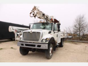2016 Int'l 7300 4x4 Terex Commander 4047 Digger Derrick Truck