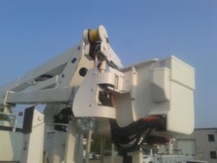 2016 Freightliner M2 Diesel 4x4 Versalift VST-7500-MHI Material Handler Bucket Truck