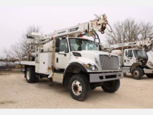 2016 Int'l 7300 4x4 Terex Commander 4047 Digger Derrick Truck