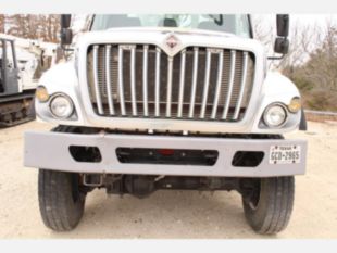 2016 Int'l 7300 4x4 Terex Commander 4047 Digger Derrick Truck