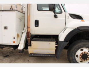 2016 Int'l 7300 4x4 Terex Commander 4047 Digger Derrick Truck