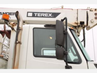 2016 Int'l 7300 4x4 Terex Commander 4047 Digger Derrick Truck