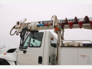 2016 Int'l 7300 4x4 Terex Commander 4047 Digger Derrick Truck