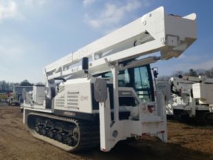 2023 Morooka MST2500VDL 2015 Versalift VST-9500-I Track Aerial Device
