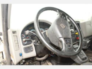 2016 Int'l 7300 4x4 Terex Commander 4047 Digger Derrick Truck