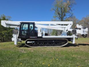 2023 Morooka MST2500VDL Versalift 2015 VST-9500-I Track Aerial Device