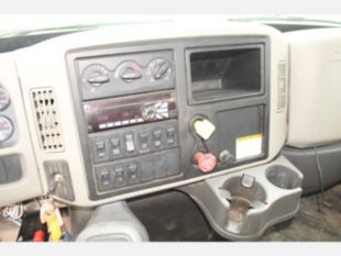 2016 Int'l 7300 4x4 Terex Commander 4047 Digger Derrick Truck