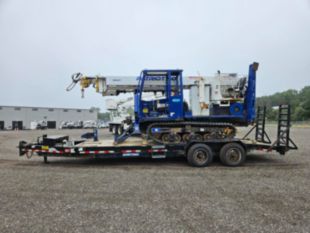 2018 Skylift ES PT50-LP Track Bucket and trailer