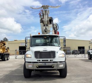 2016 Freightliner M2106 6x6 Terex General 65 Digger Derrick