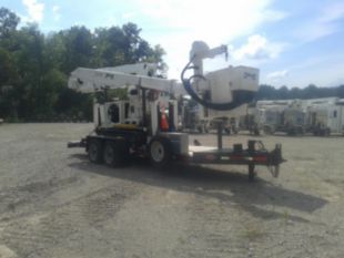 2019 SDP EZHANDLER-DPM2-47 Track Duralift DPM2-47 Track Bucket Truck