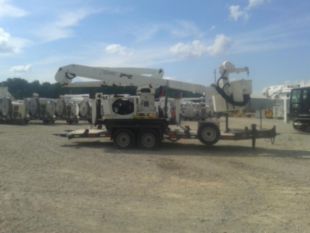 2019 SDP EZHANDLER-DPM2-47 Track Duralift DPM2-47 Track Bucket Truck