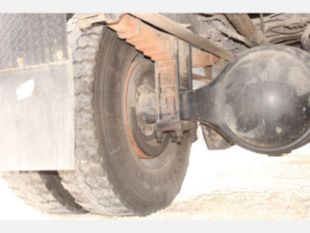 2016 Int'l 7300 4x4 Terex Commander 4047 Digger Derrick Truck