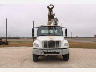 2015 Freightliner 4x4 Terex Commander 4047 Digger Derrick Truck