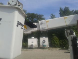 2019 SDP EZHANDLER-DPM2-47 Track Duralift DPM2-47 Track Bucket Truck