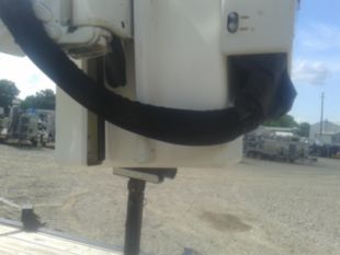 2019 SDP EZHANDLER-DPM2-47 Track Duralift DPM2-47 Track Bucket Truck