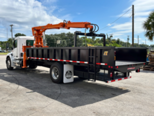 2025 Peterbilt 537 4x2 LIGHTNING LOADR CP3 Grapple Truck