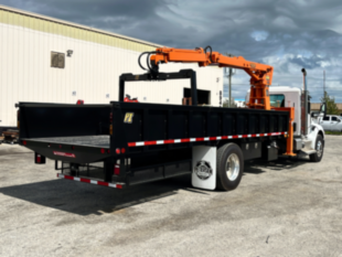 2025 Peterbilt 537 4x2 LIGHTNING LOADR CP3 Grapple Truck