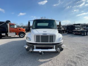 2015 Freightliner M2106 4x2 Load King 2500 Gallon Water Truck