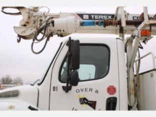 2015 Freightliner 4x4 Terex Commander 4047 Digger Derrick Truck