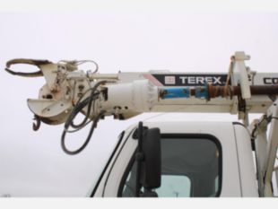 2015 Freightliner 4x4 Terex Commander 4047 Digger Derrick Truck