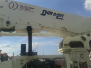 2019 SDP EZHANDLER-DPM2-47 Track Duralift DPM2-47 Track Bucket Truck
