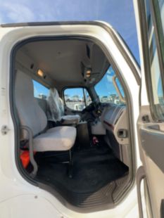 2018 Freightliner M2106 4x2 Load King 2500 Gallon Water Truck