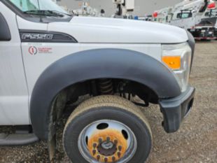 2015 Ford F-550 Gas Powered 4x4 Terex LT-40 Bucket Truck