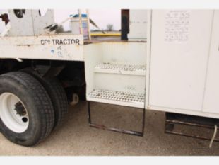 2015 Freightliner 4x4 Terex Commander 4047 Digger Derrick Truck