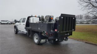 Medium-Duty 19,500 lbs Hi-Rail Welder Truck