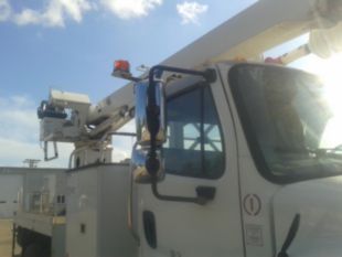 2016 Freightliner M2 Diesel 4x4 Terex Commander 4047 Digger Derrick Truck